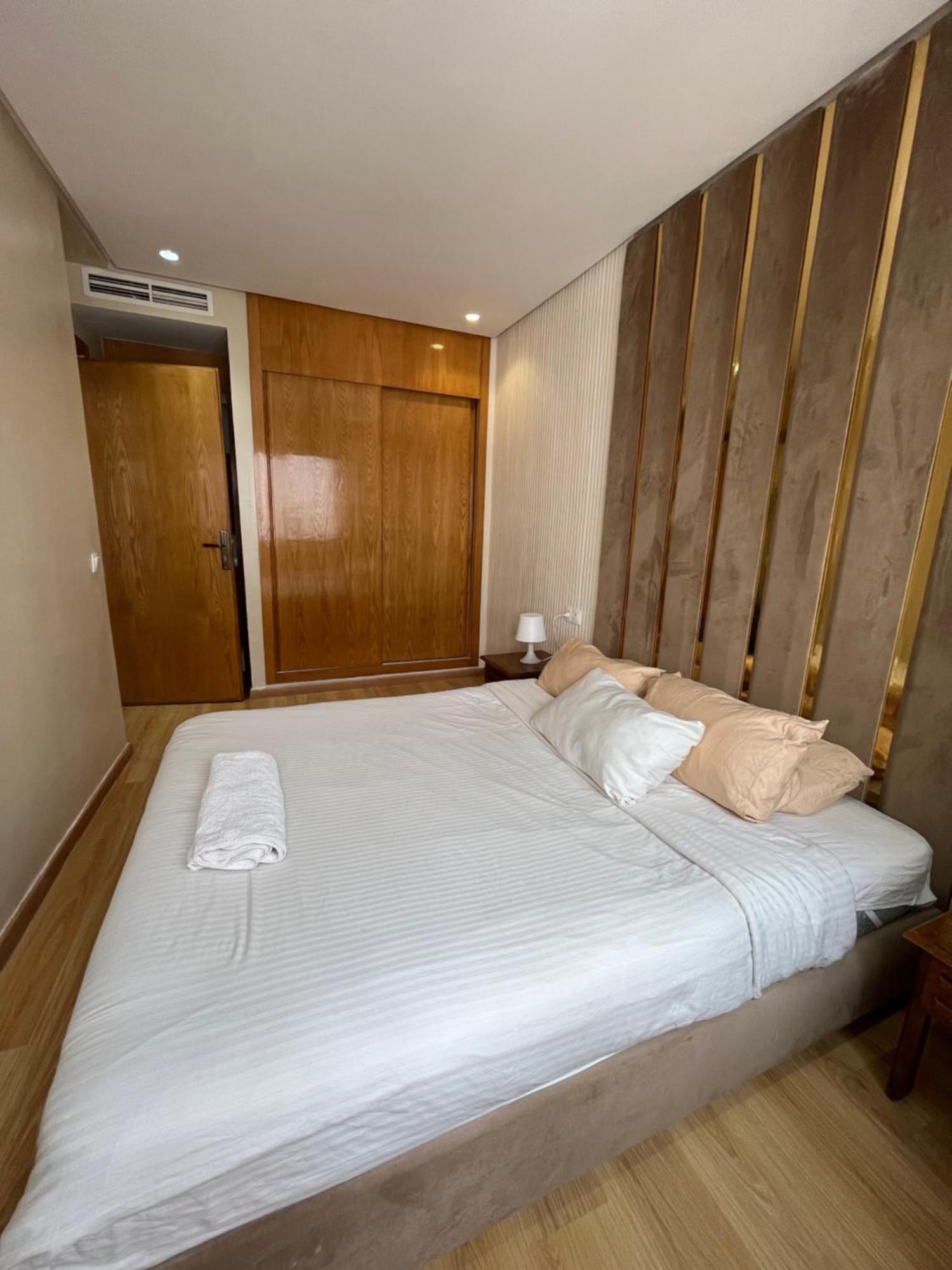 Luxury Appartement In Heart Of Casablanca Maarif Exterior photo